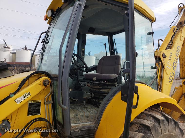 image for item EN9751 2001 New Holland LB90 backhoe