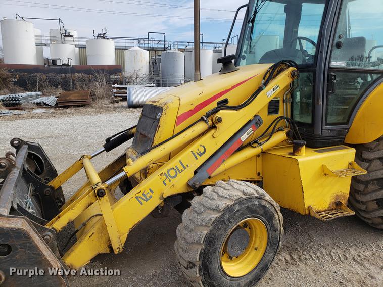 image for item EN9751 2001 New Holland LB90 backhoe
