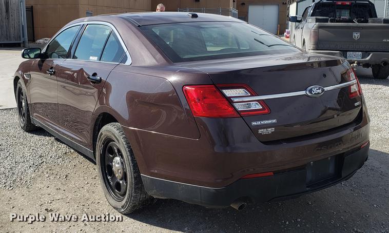 image for item EN9753 2013 Ford Taurus Police