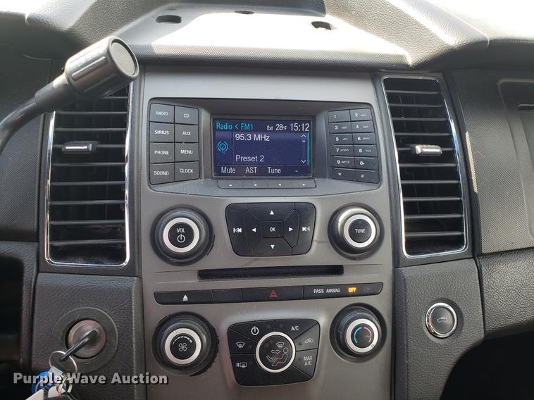 image for item EN9753 2013 Ford Taurus Police