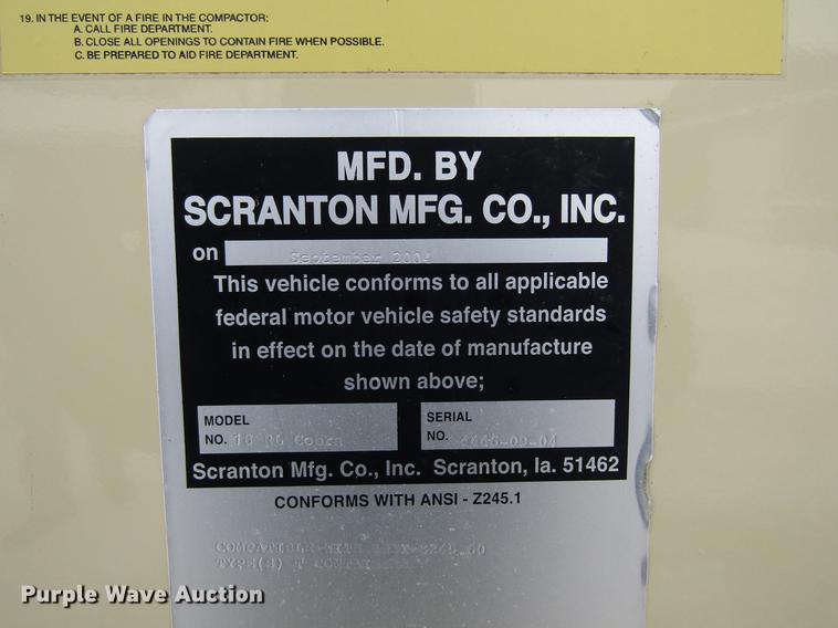 image for item EU9574 2005 Sterling L7500 refuse truck