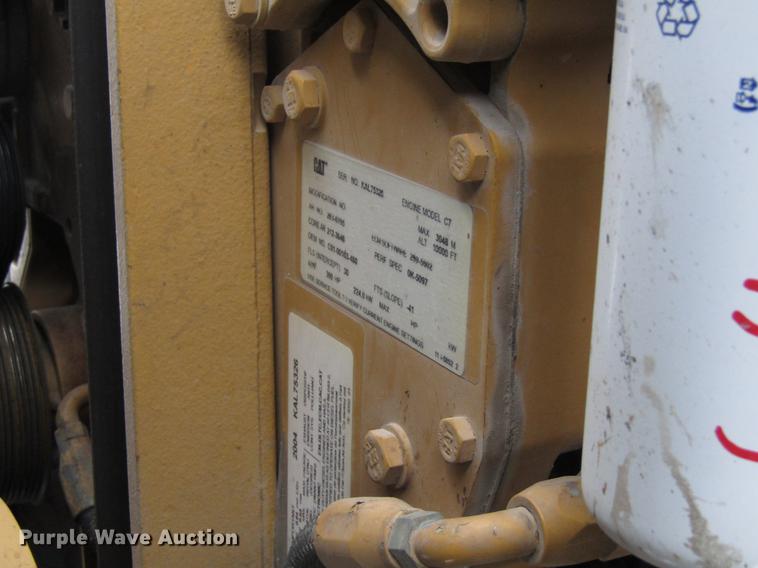 image for item EU9574 2005 Sterling L7500 refuse truck