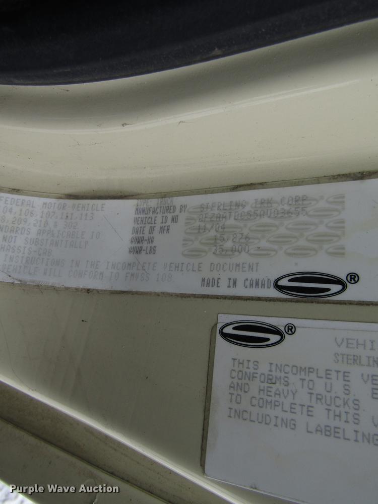 image for item EU9574 2005 Sterling L7500 refuse truck