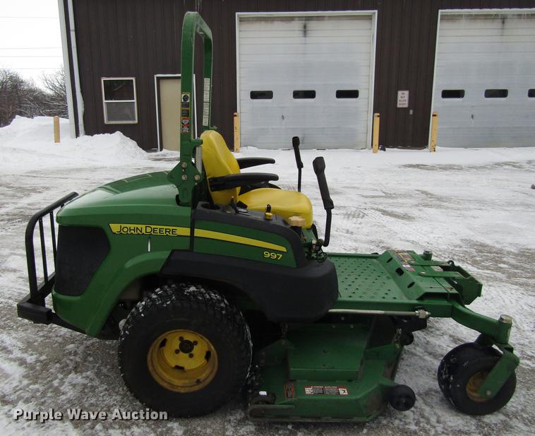 image for item EU9575 2011 John Deere 997 Z-Trak ZTR lawn mower