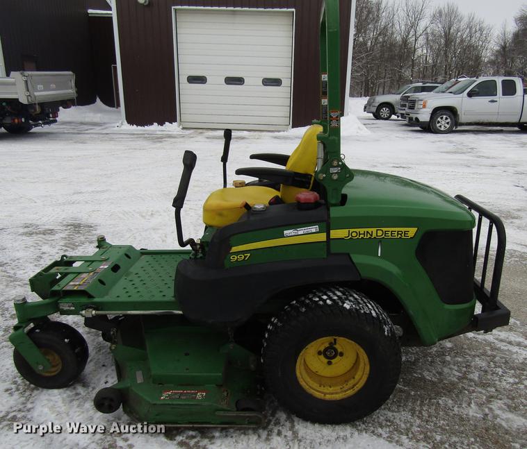 image for item EU9575 2011 John Deere 997 Z-Trak ZTR lawn mower