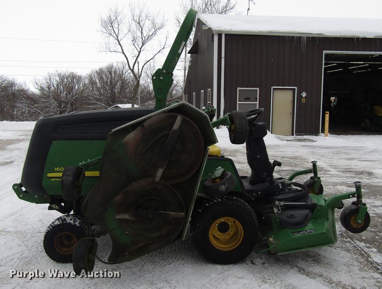 image for item EU9576 2016 John Deere 1600 lawn mower