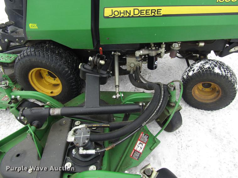 image for item EU9576 2016 John Deere 1600 lawn mower