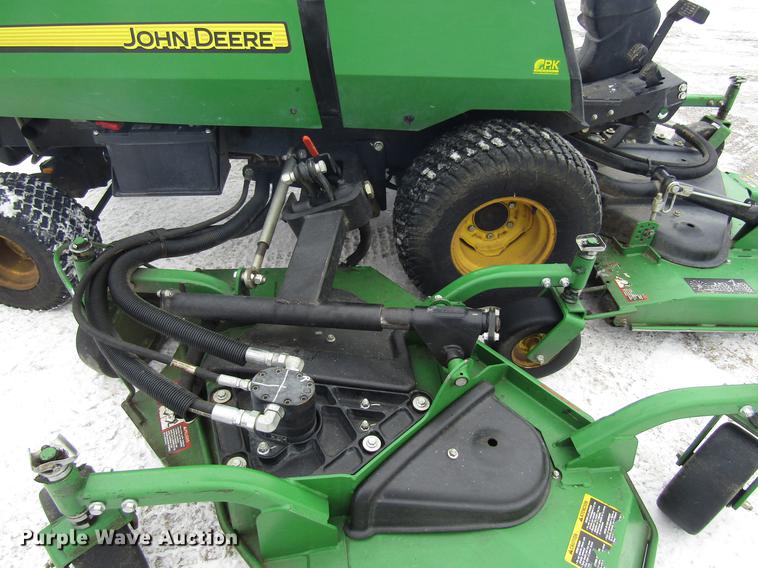 image for item EU9576 2016 John Deere 1600 lawn mower