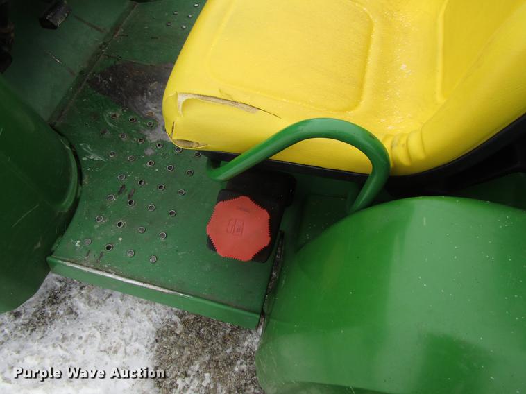 image for item EU9577 1998 John Deere 6X4 Gator utility vehicle