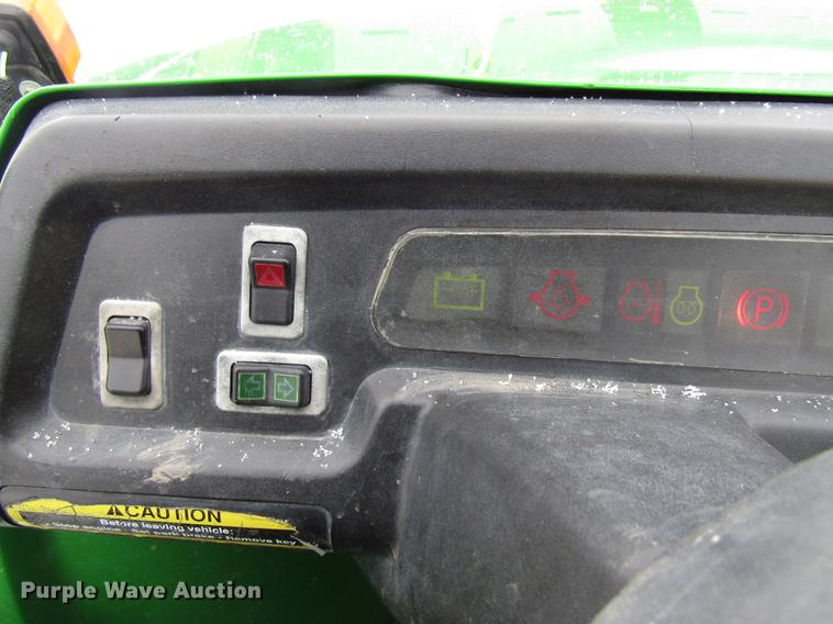 image for item EU9577 1998 John Deere 6X4 Gator utility vehicle