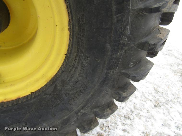 image for item EU9577 1998 John Deere 6X4 Gator utility vehicle