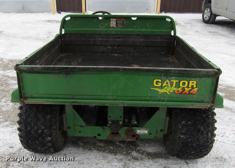 image for item EU9578 1993 John Deere 6X4 Gator utility vehicle