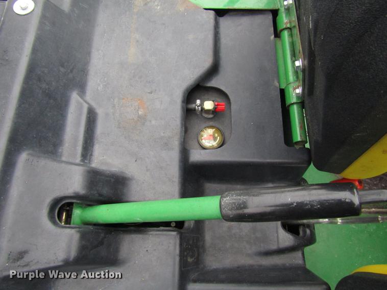 image for item EU9578 1993 John Deere 6X4 Gator utility vehicle