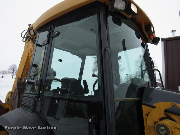 image for item EU9579 2004 John Deere 310SG backhoe