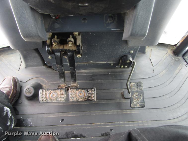 image for item EU9579 2004 John Deere 310SG backhoe