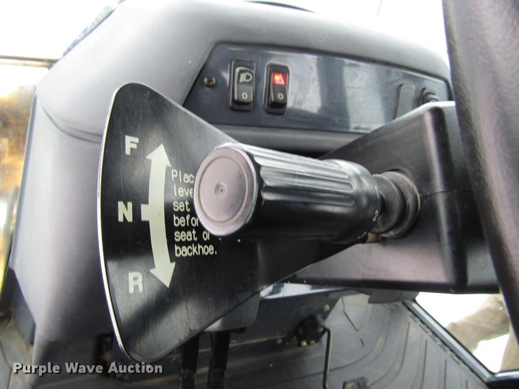 image for item EU9579 2004 John Deere 310SG backhoe