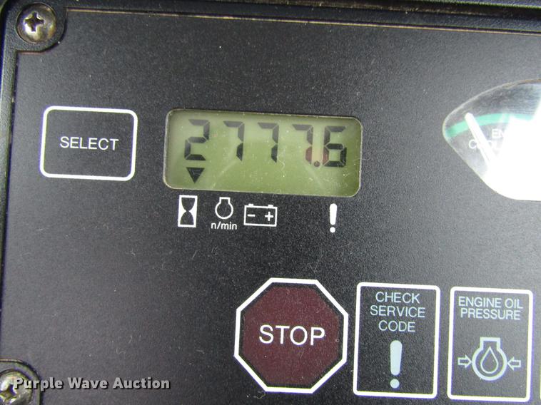 image for item EU9579 2004 John Deere 310SG backhoe