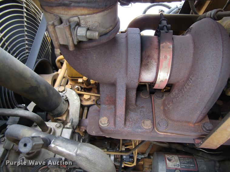 image for item EU9579 2004 John Deere 310SG backhoe