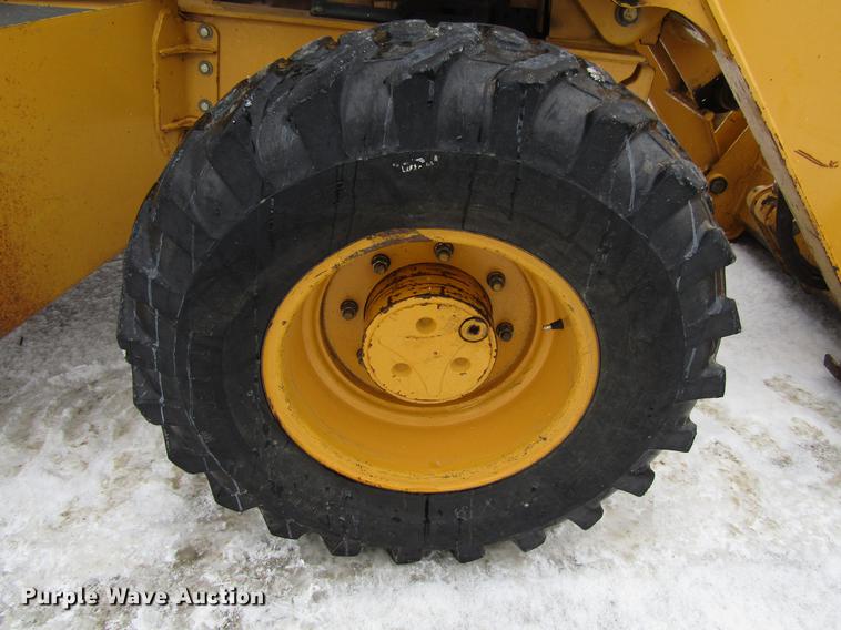 image for item EU9579 2004 John Deere 310SG backhoe