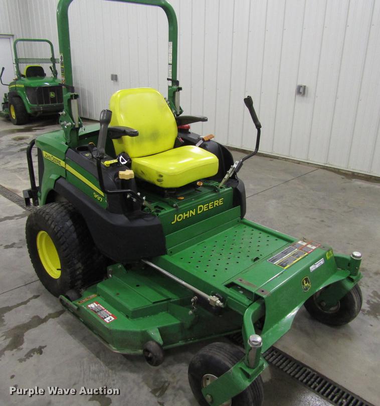 image for item EU9580 2014 John Deere 997 ZTR lawn mower