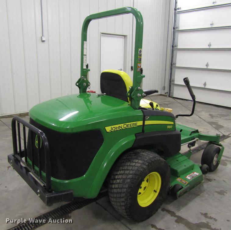 image for item EU9580 2014 John Deere 997 ZTR lawn mower