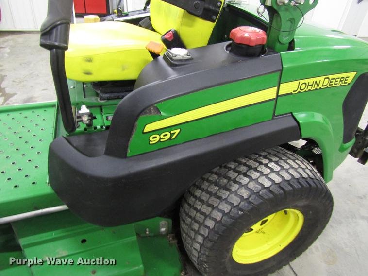 image for item EU9580 2014 John Deere 997 ZTR lawn mower