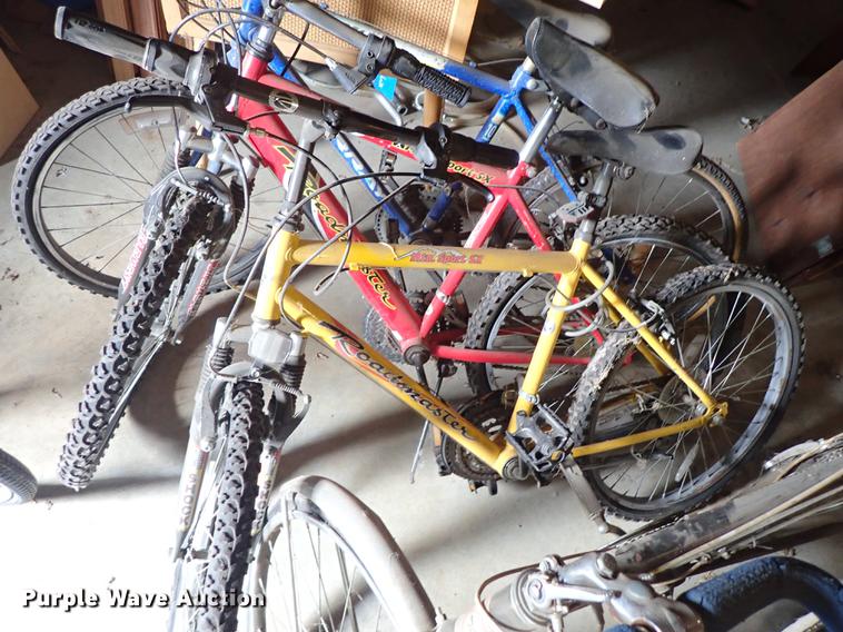 image for item FH9613 (11) bicycles