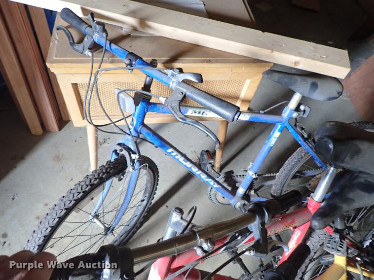 image for item FH9613 (11) bicycles