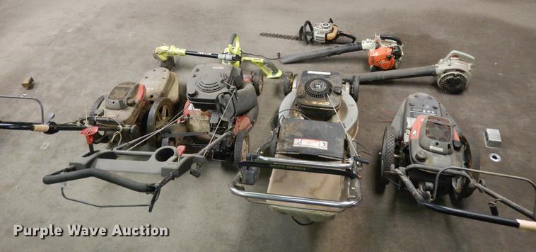 image for item FQ9143 Lawn and garden equipment