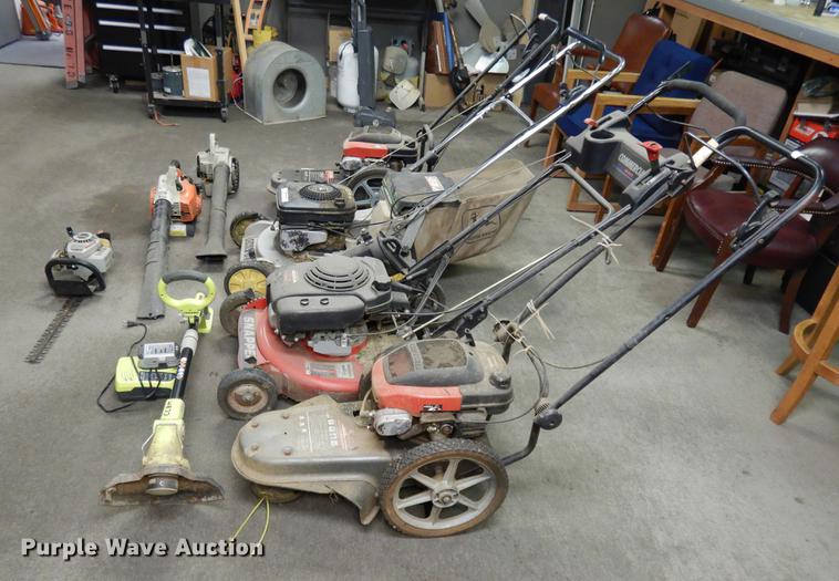 image for item FQ9143 Lawn and garden equipment