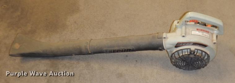 image for item FQ9143 Lawn and garden equipment