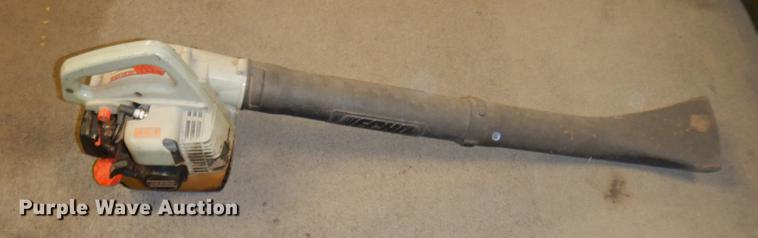 image for item FQ9143 Lawn and garden equipment