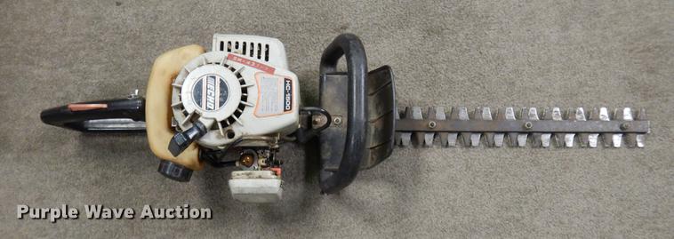 image for item FQ9143 Lawn and garden equipment