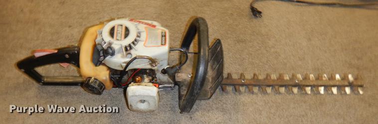 image for item FQ9143 Lawn and garden equipment