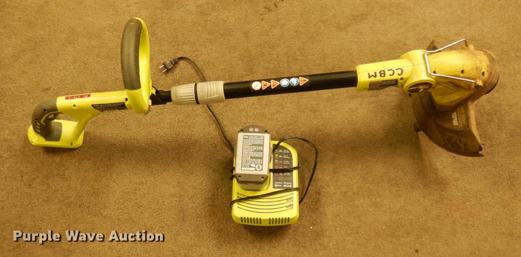 image for item FQ9143 Lawn and garden equipment