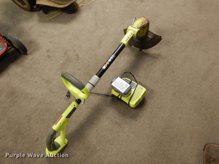 image for item FQ9143 Lawn and garden equipment