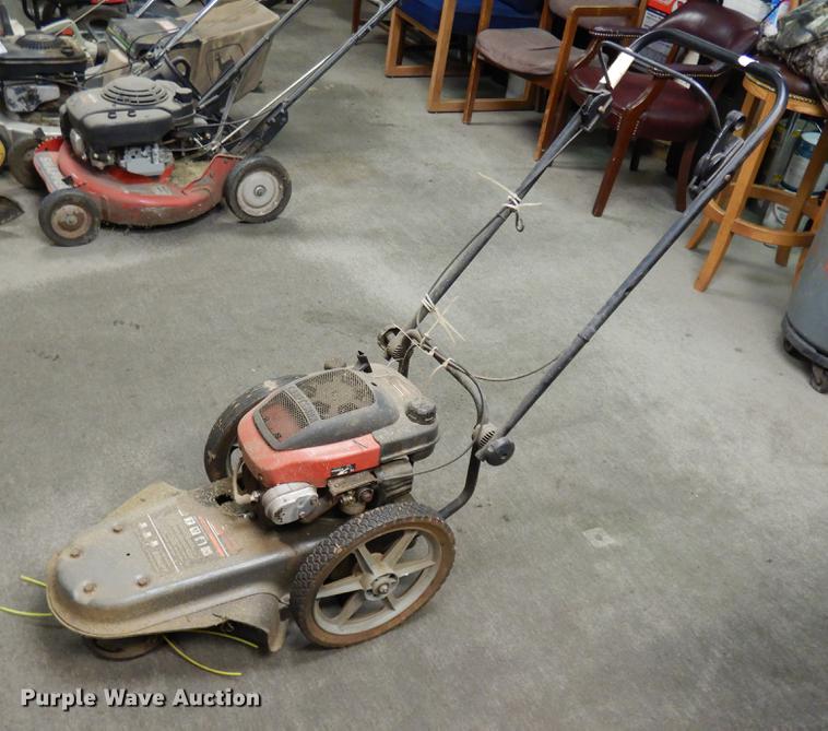 image for item FQ9143 Lawn and garden equipment