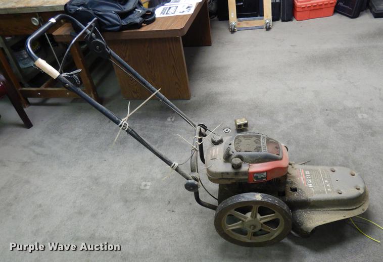 image for item FQ9143 Lawn and garden equipment