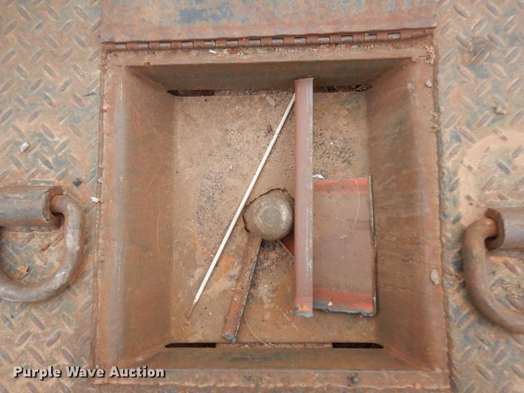 image for item FQ9169 1991 Ford L8000 utility truck