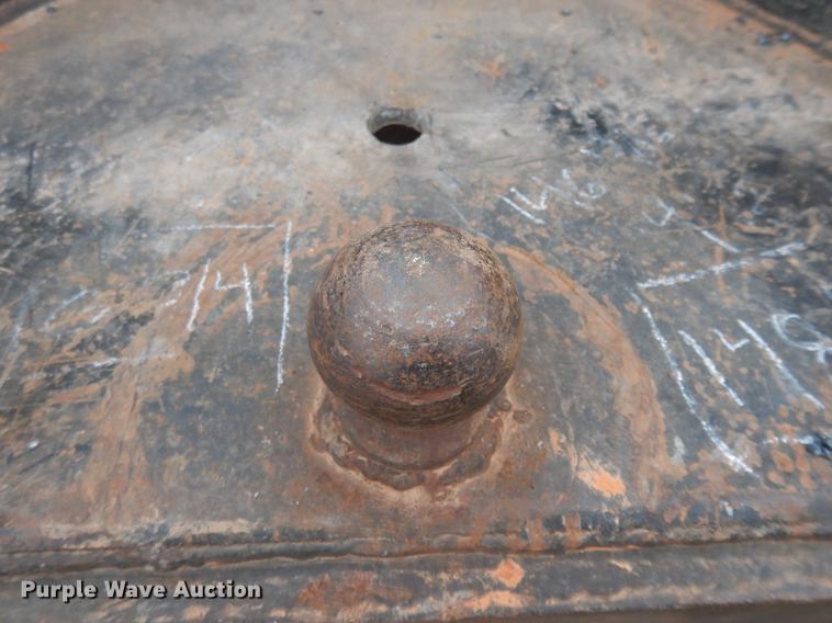 image for item FQ9169 1991 Ford L8000 utility truck