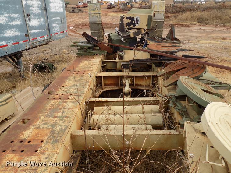 image for item FQ9172 1977 M747 equipment trailer