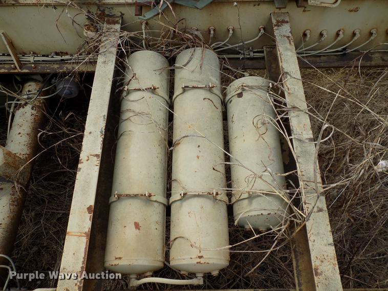 image for item FQ9172 1977 M747 equipment trailer