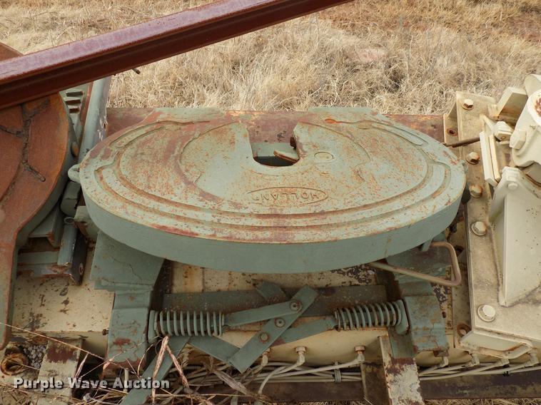 image for item FQ9173 (4) Holland fifth wheel plates