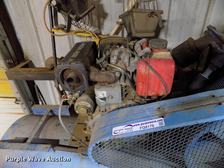 image for item FQ9178 Air compressor