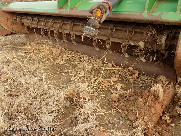 image for item FQ9180 John Deere 390 flail mower