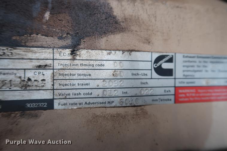 image for item FQ9184 1975 Dodge XCNT8 truck cab and chassis