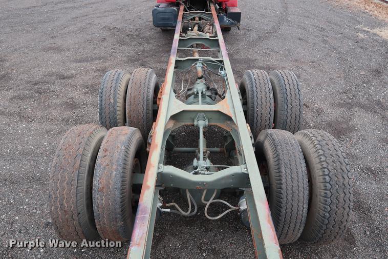 image for item FQ9184 1975 Dodge XCNT8 truck cab and chassis