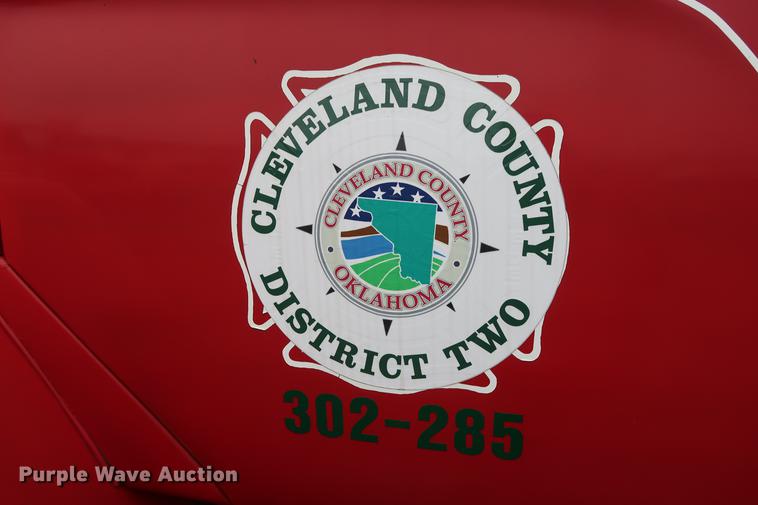 image for item FQ9184 1975 Dodge XCNT8 truck cab and chassis