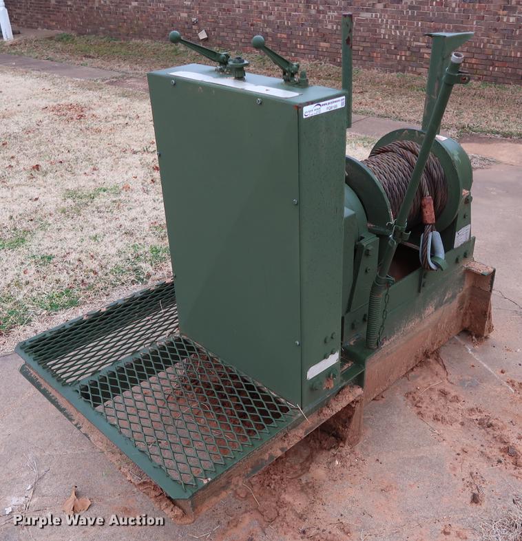 image for item FQ9186 Tulsa 11005/45BDX1L1D winch