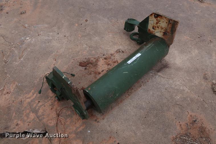 image for item FQ9187 Rolling tailboard